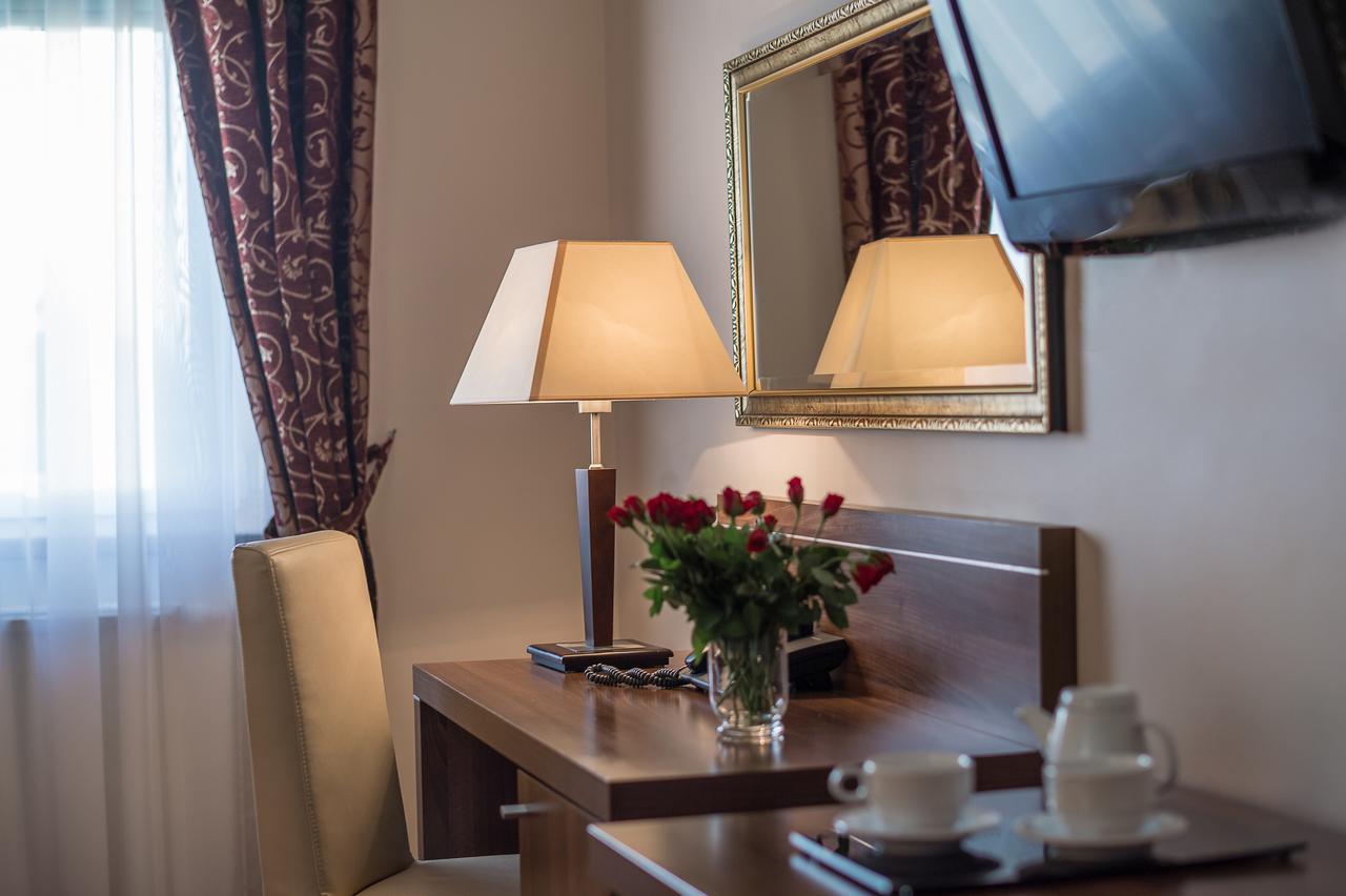 Jasek Premium Hotel Βρότσλαβ Εξωτερικό φωτογραφία