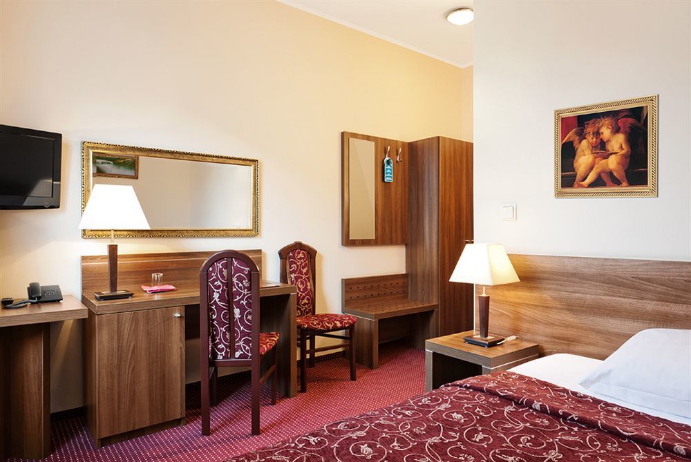 Jasek Premium Hotel Βρότσλαβ Εξωτερικό φωτογραφία