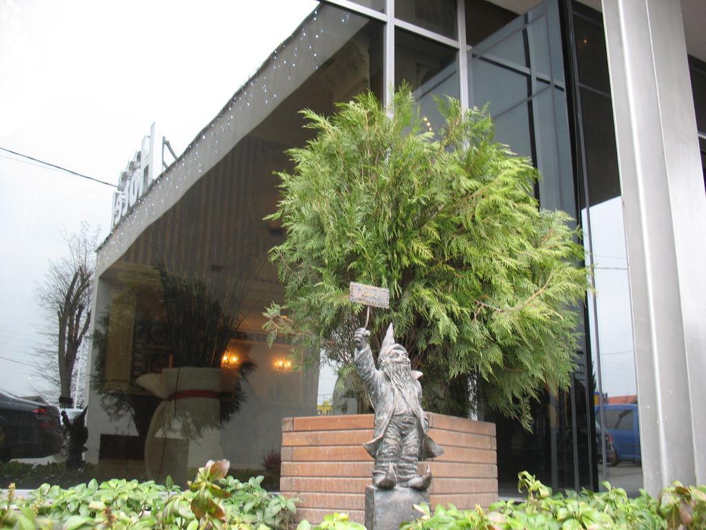 Jasek Premium Hotel Βρότσλαβ Εξωτερικό φωτογραφία
